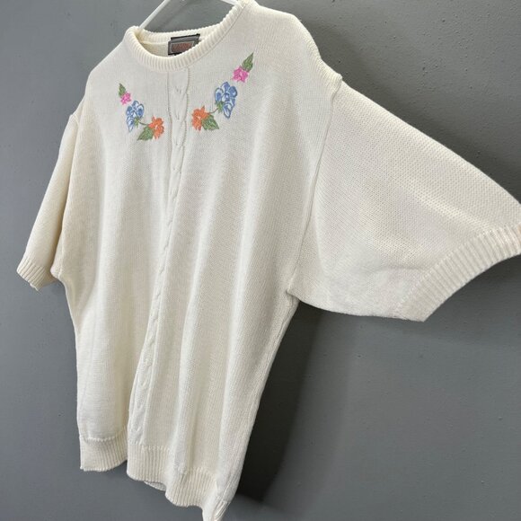 Liz Baker Sweater 2X White Floral Embroidered Grandmacore Cottagecore - Picture 3 of 5